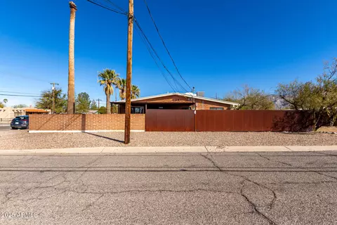 3932 N Park Ave, Tucson, AZ 85719
