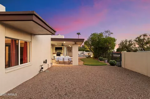 Exterior - 3500 E Lincoln Dr #6, Phoenix, AZ 85018 photo 10 of 11