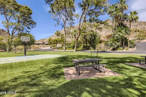 Exterior - 3500 E Lincoln Dr #6, Phoenix, AZ 85018 photo 6 of 12