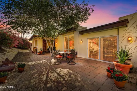 Exterior - 3500 E Lincoln Dr #6, Phoenix, AZ 85018 photo 2 of 11
