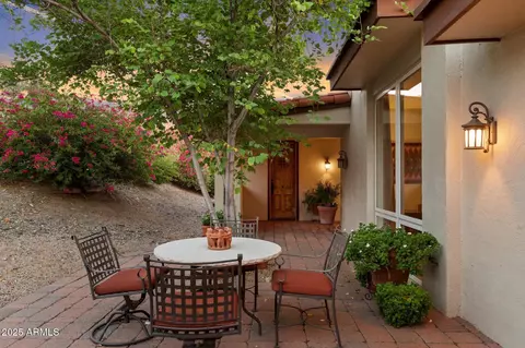 Exterior - 3500 E Lincoln Dr #6, Phoenix, AZ 85018 photo 3 of 12