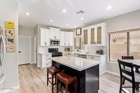 Kitchen - 3621 W Keller Ct, Anthem, AZ 85086 photo 2 of 5