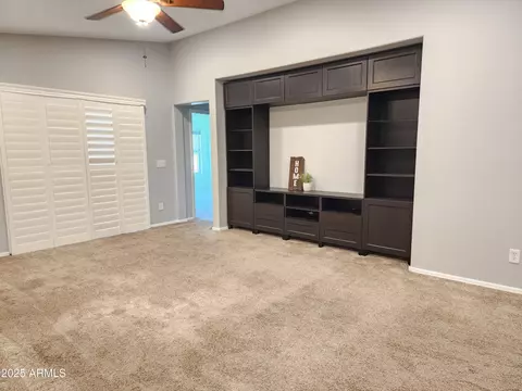 Living - 2009 E Lindrick Dr, Gilbert, AZ 85298 photo 6 of 8