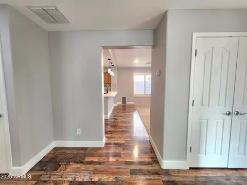 Entry Way - 2009 E Lindrick Dr, Gilbert, AZ 85298 photo 6 of 6