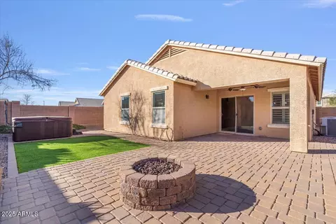Exterior - 2009 E Lindrick Dr, Gilbert, AZ 85298 photo 6 of 9
