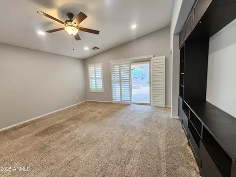 Living - 2009 E Lindrick Dr, Gilbert, AZ 85298 photo 5 of 8