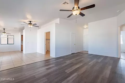 516 E Mesquite Ave, Apache Junction, AZ 85119 photo 5