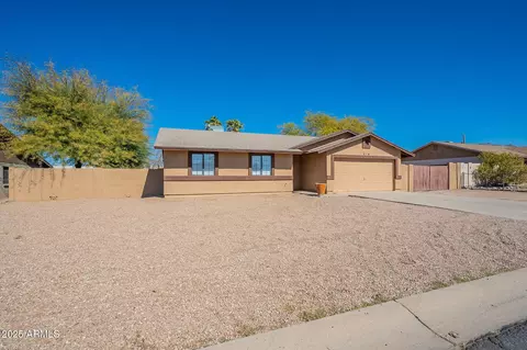 516 E Mesquite Ave, Apache Junction, AZ 85119