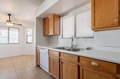 516 E Mesquite Ave, Apache Junction, AZ 85119 photo 15