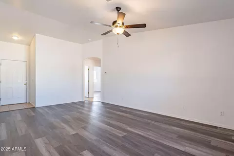 516 E Mesquite Ave, Apache Junction, AZ 85119 photo 16