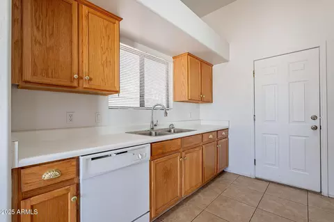 516 E Mesquite Ave, Apache Junction, AZ 85119 photo 13