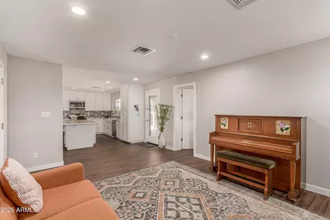 1506 E Gemini Dr, Tempe, AZ 85283 photo 12