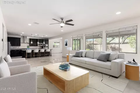 21978 N 97th Dr, Peoria, AZ 85383