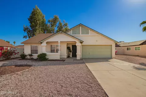 7737 W Cherry Hills Dr, Peoria, AZ 85345