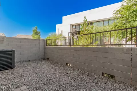 8188 N 22nd Dr, Phoenix, AZ 85021 photo 24