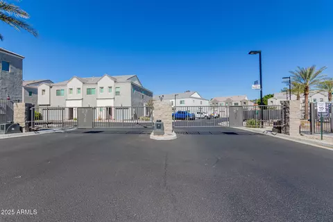 8188 N 22nd Dr, Phoenix, AZ 85021