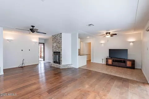 Living - 1819 E Colter St, Phoenix, AZ 85016 photo 4 of 7
