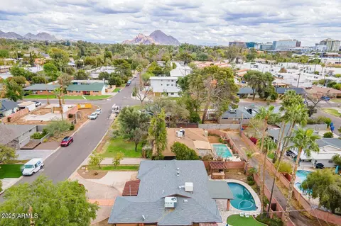 View/Area - 1819 E Colter St, Phoenix, AZ 85016 photo 4 of 6