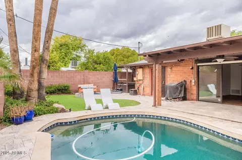 Exterior - 1819 E Colter St, Phoenix, AZ 85016 photo 7 of 8