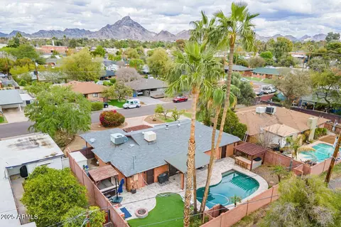 View/Area - 1819 E Colter St, Phoenix, AZ 85016 photo 2 of 6