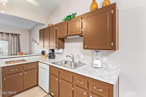 Kitchen - 455 S Delaware Dr #106, Apache Junction, AZ 85120 photo 2 of 3