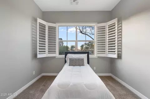 Bedroom - 2215 E La Costa Dr, Gilbert, AZ 85298 photo 3 of 4