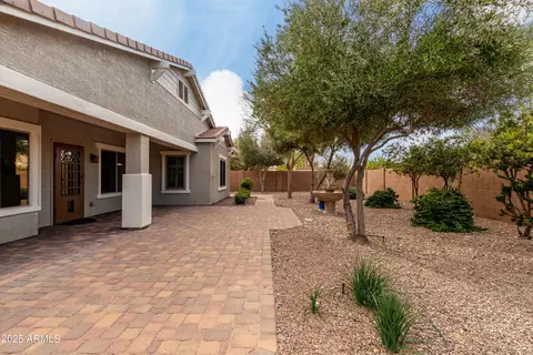 Exterior - 3020 E Tiffany Way, Gilbert, AZ 85298 photo 6 of 13