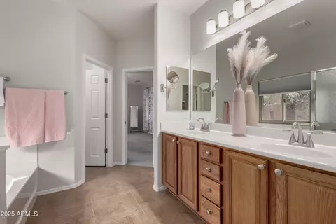 Entry Way - 3020 E Tiffany Way, Gilbert, AZ 85298 photo 5 of 5