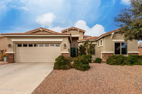 Exterior - 3020 E Tiffany Way, Gilbert, AZ 85298 photo 3 of 13