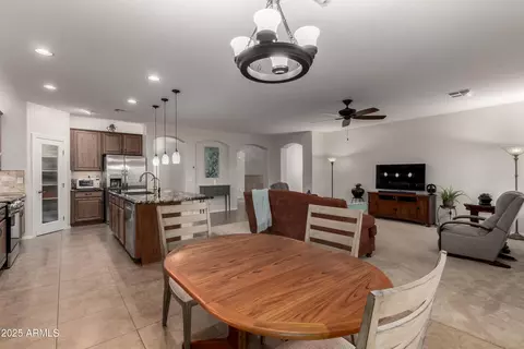 Dining - 3020 E Tiffany Way, Gilbert, AZ 85298 photo 1 of 1