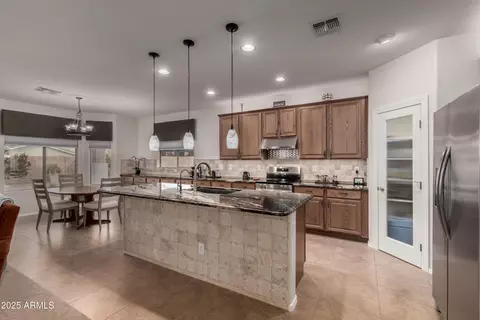 Kitchen - 3020 E Tiffany Way, Gilbert, AZ 85298 photo 1 of 5