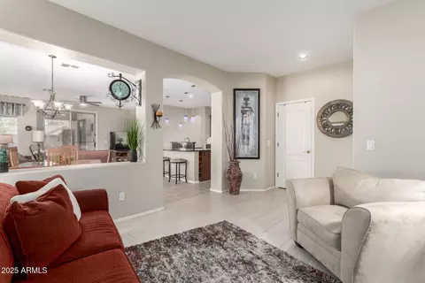 16601 S 16th Dr, Phoenix, AZ 85045 photo 6