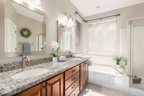 16601 S 16th Dr, Phoenix, AZ 85045 photo 8