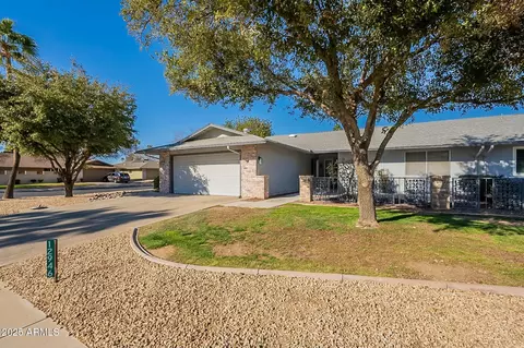 12946 W Maplewood Dr, Sun City West, AZ 85375
