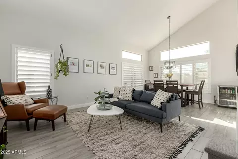 1883 E Tremaine Ave, Gilbert, AZ 85234 photo 4