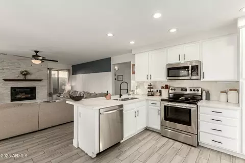 1883 E Tremaine Ave, Gilbert, AZ 85234 photo 12