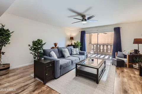 7940 E Camelback Rd #403, Scottsdale, AZ 85251