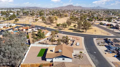 3906 W Pershing Ave, Phoenix, AZ 85029 photo 5