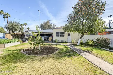 Exterior - 3015 N 8th Ave, Phoenix, AZ 85013 photo 1 of 12