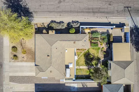 View/Area - 3015 N 8th Ave, Phoenix, AZ 85013 photo 1 of 13