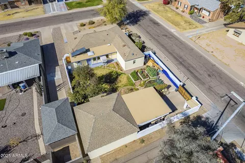 View/Area - 3015 N 8th Ave, Phoenix, AZ 85013 photo 4 of 13