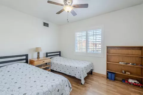 Bedroom - 3015 N 8th Ave, Phoenix, AZ 85013 photo 4 of 8