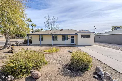 Exterior - 3015 N 8th Ave, Phoenix, AZ 85013 photo 3 of 12