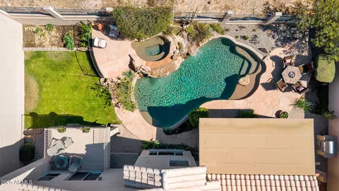 Exterior - 1302 E Voltaire Ave, Phoenix, AZ 85022 photo 10 of 10