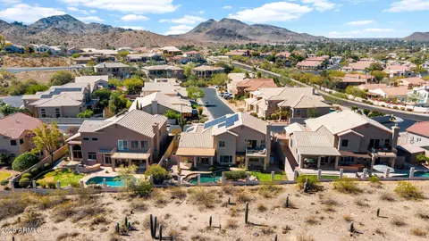 View/Area - 1302 E Voltaire Ave, Phoenix, AZ 85022 photo 2 of 8