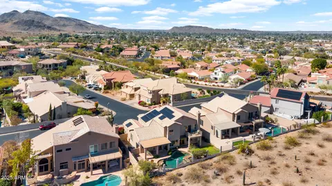 View/Area - 1302 E Voltaire Ave, Phoenix, AZ 85022 photo 3 of 8