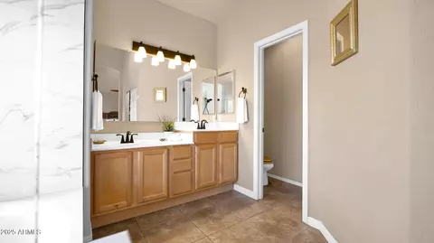 Bath - 1302 E Voltaire Ave, Phoenix, AZ 85022 photo 4 of 5