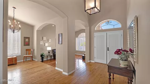 Entry Way - 1302 E Voltaire Ave, Phoenix, AZ 85022 photo 3 of 3