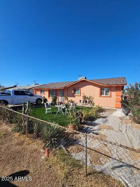 4654 S 17th St, Phoenix, AZ 85040