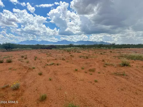 tbd E Pattie Ln #2, Huachuca City, AZ 85616